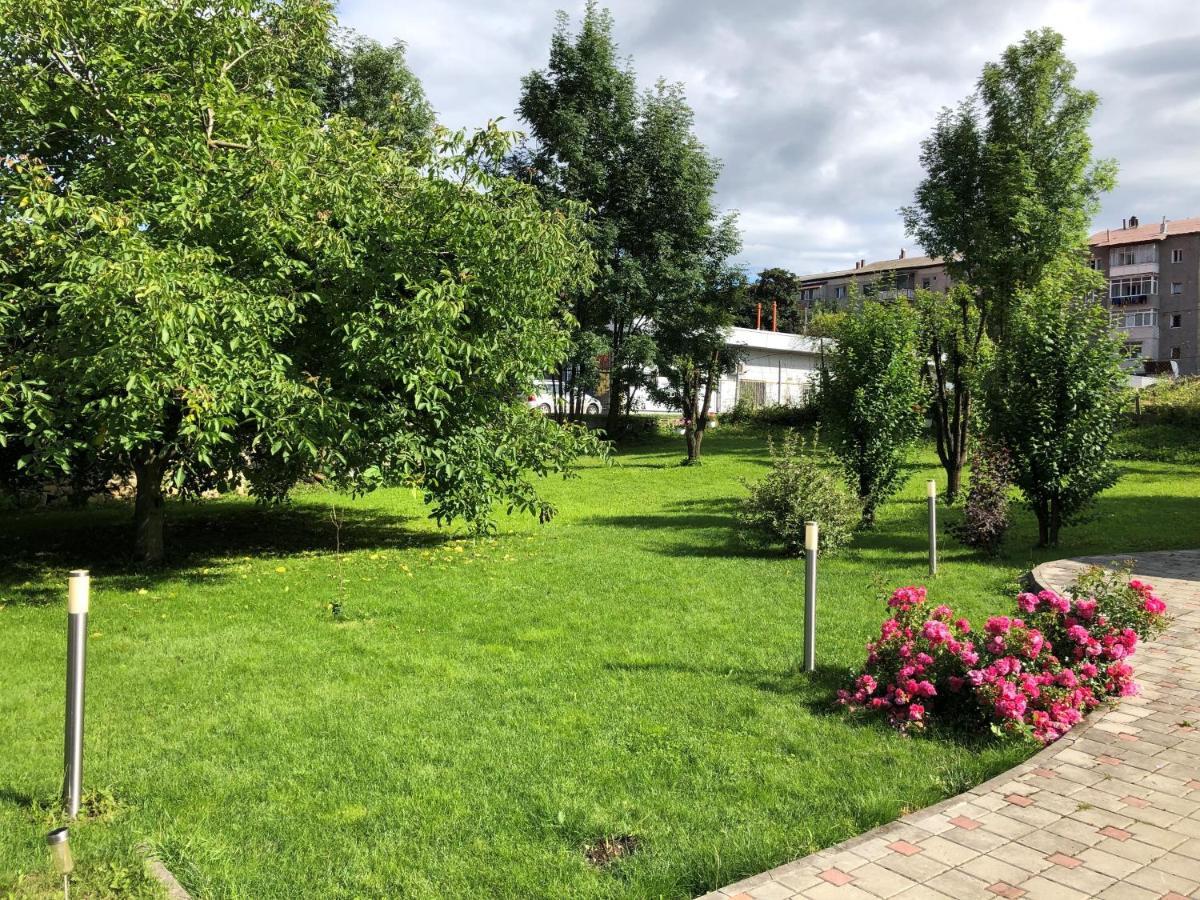 Villa Coca Campulung Moldovenesc Luaran gambar